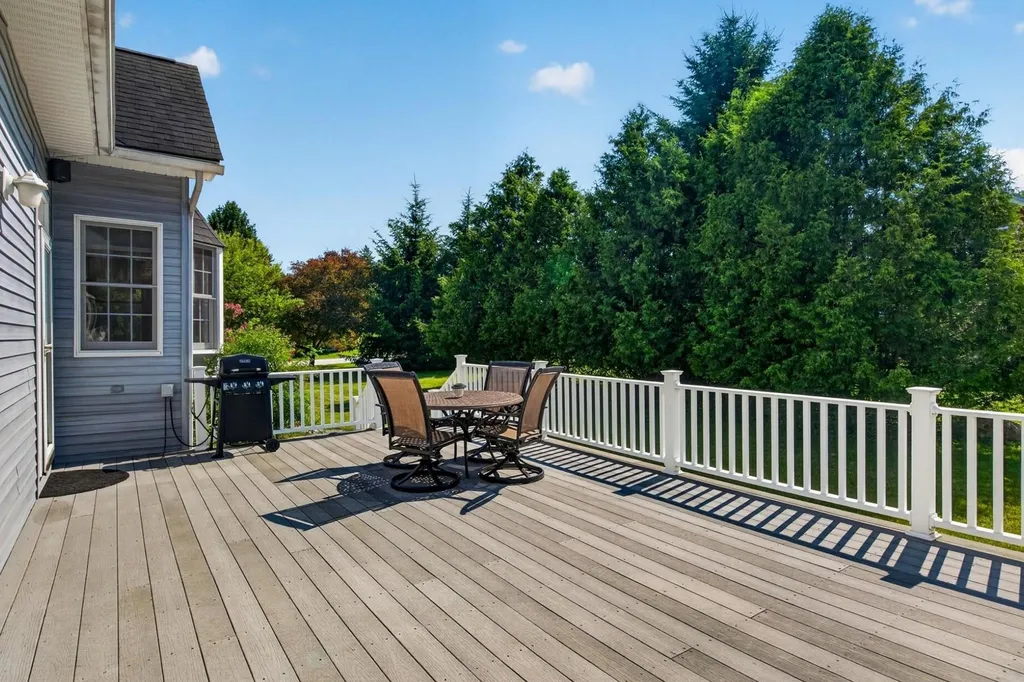 15 Tuttle Meadow Drive Rutland City VT 05701