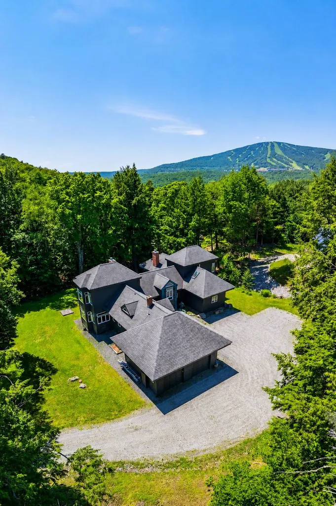144 High Meadow Road Winhall VT 05340