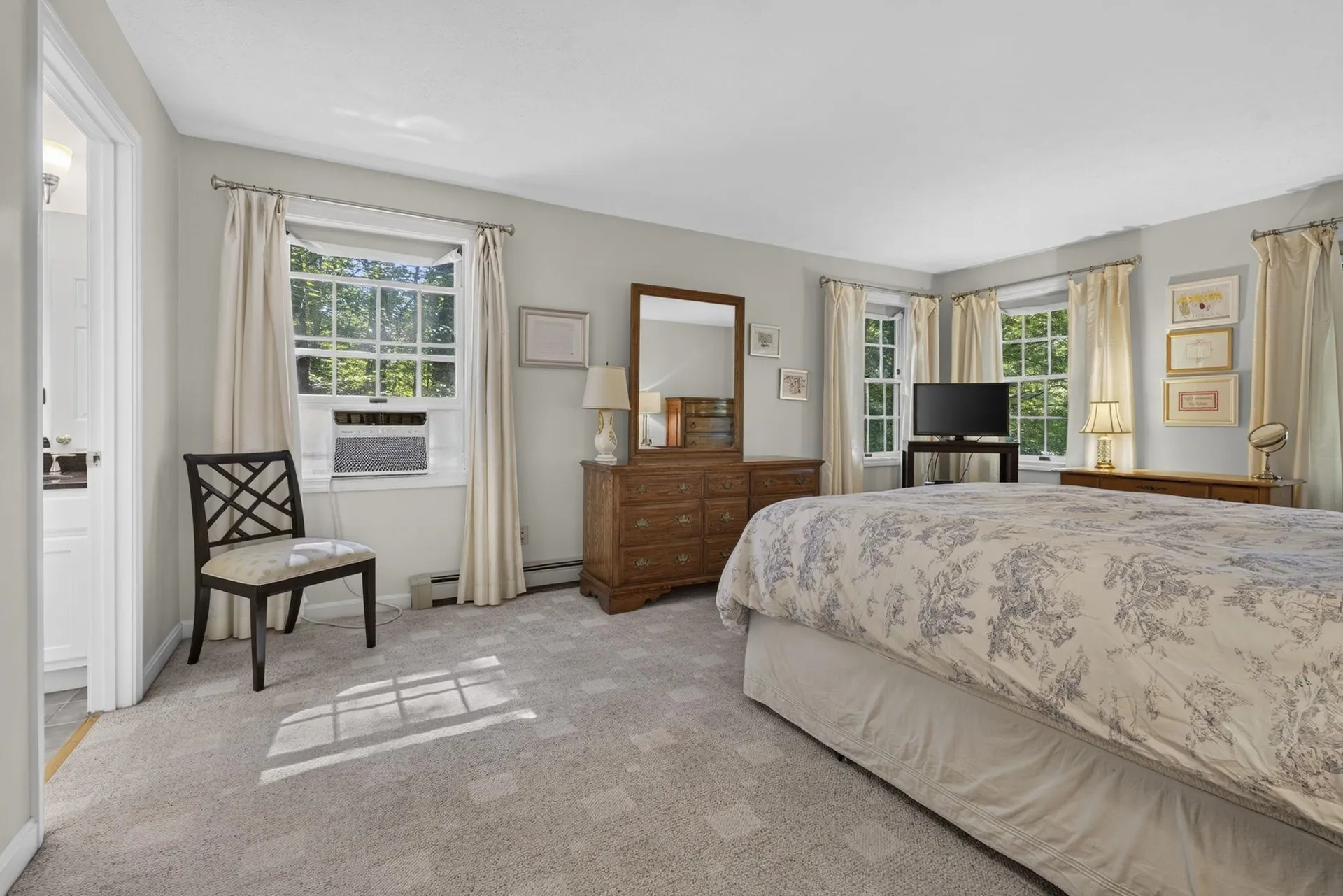 83 Rosewell Road Bedford NH 03110