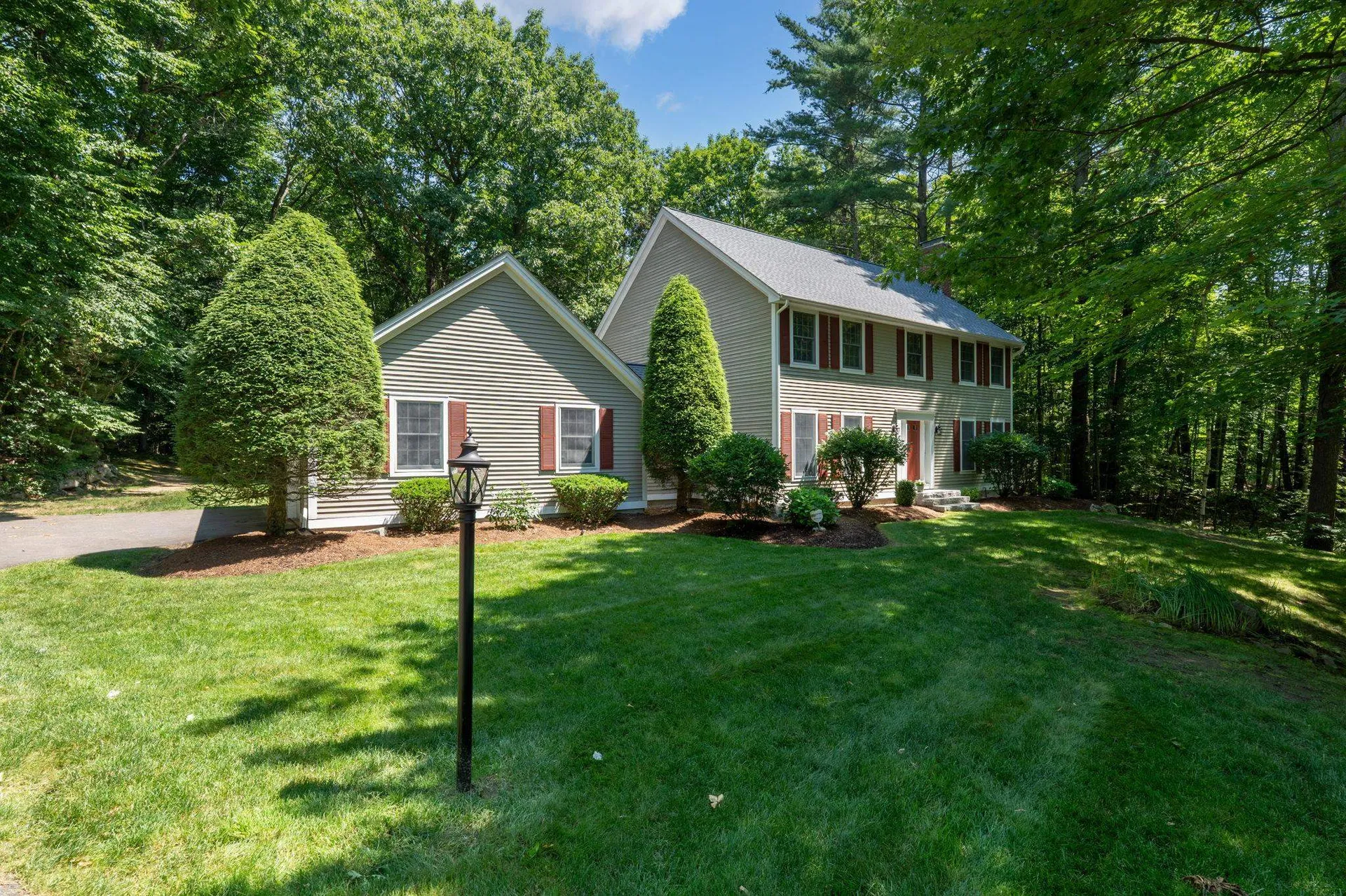 83 Rosewell Road Bedford NH 03110