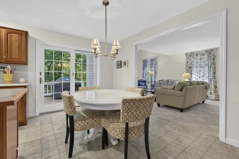 83 Rosewell Road Bedford NH 03110