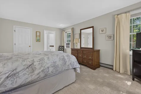 83 Rosewell Road Bedford NH 03110