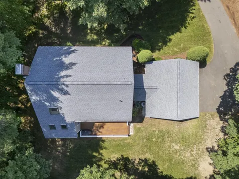 83 Rosewell Road Bedford NH 03110