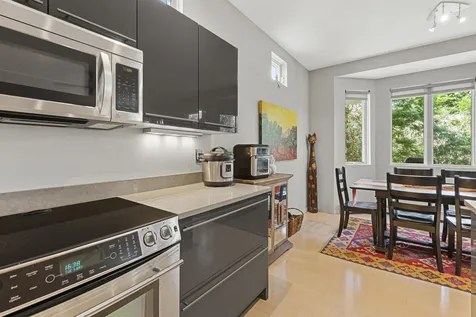 26 Fountain Way Lebanon NH 03784