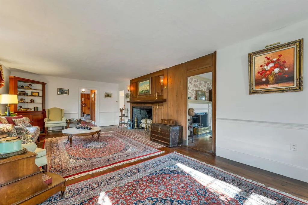 825 North Line Road Tuftonboro NH 03816