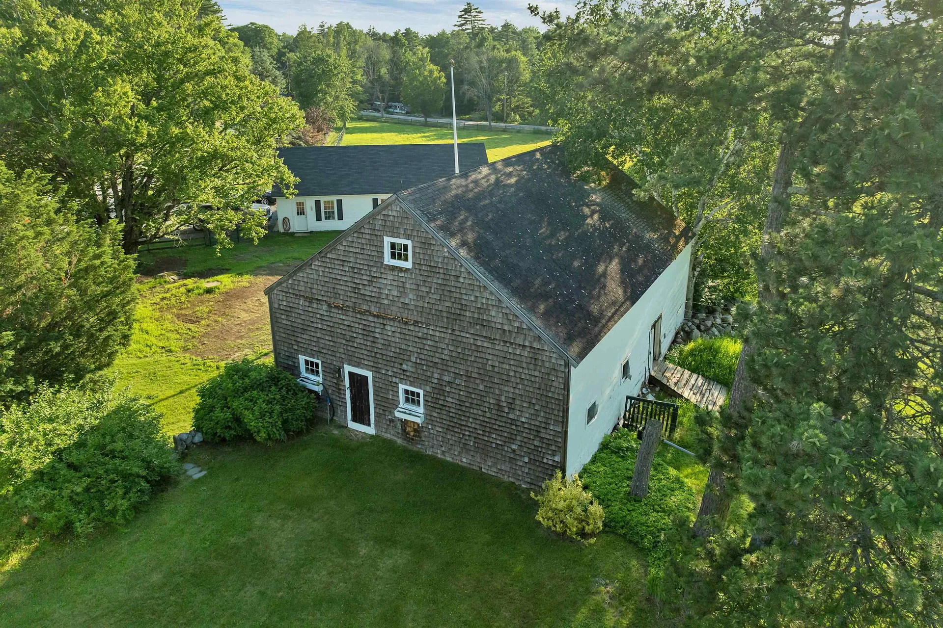 825 North Line Road Tuftonboro NH 03816