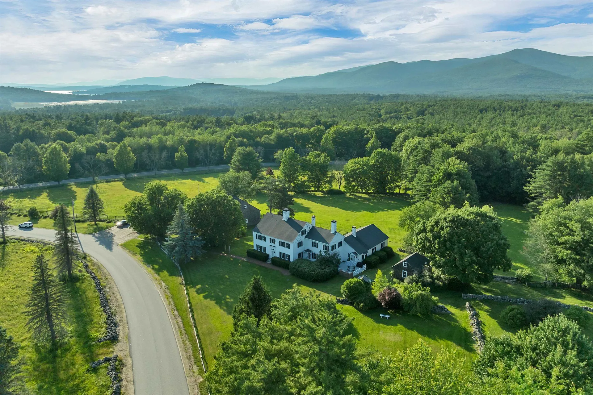 825 North Line Road Tuftonboro NH 03816