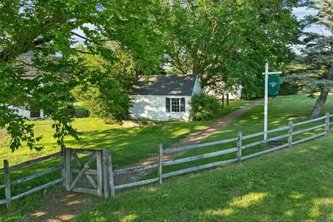 825 North Line Road Tuftonboro NH 03816