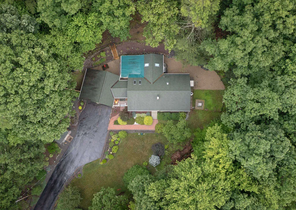 39 Partridgeberry Lane Swanzey NH 03446