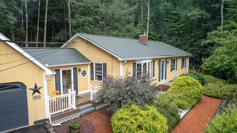 39 Partridgeberry Lane Swanzey NH 03446