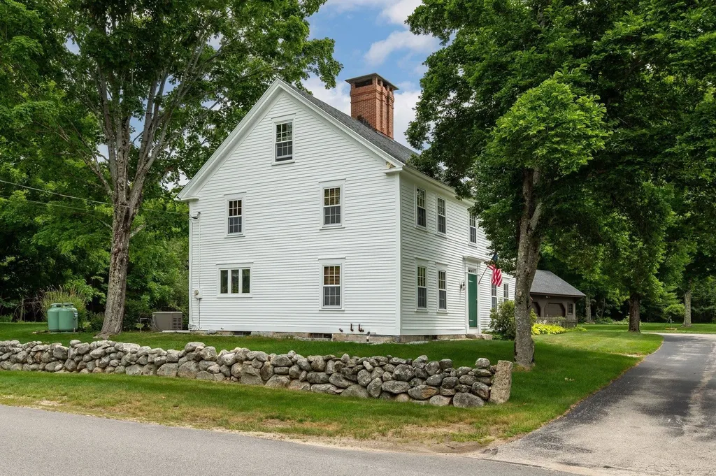 246 South Road Candia NH 03034