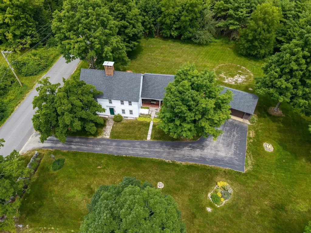 246 South Road Candia NH 03034