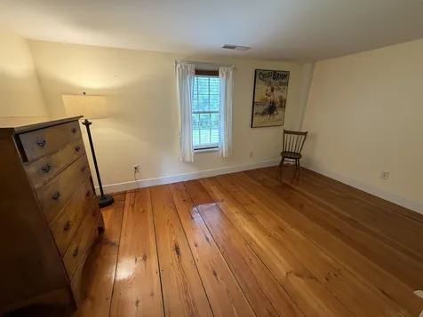 246 South Road Candia NH 03034