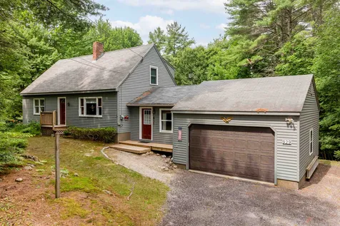 929 Rt 11 Route Sunapee NH 03782
