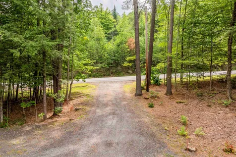929 Rt 11 Route Sunapee NH 03782