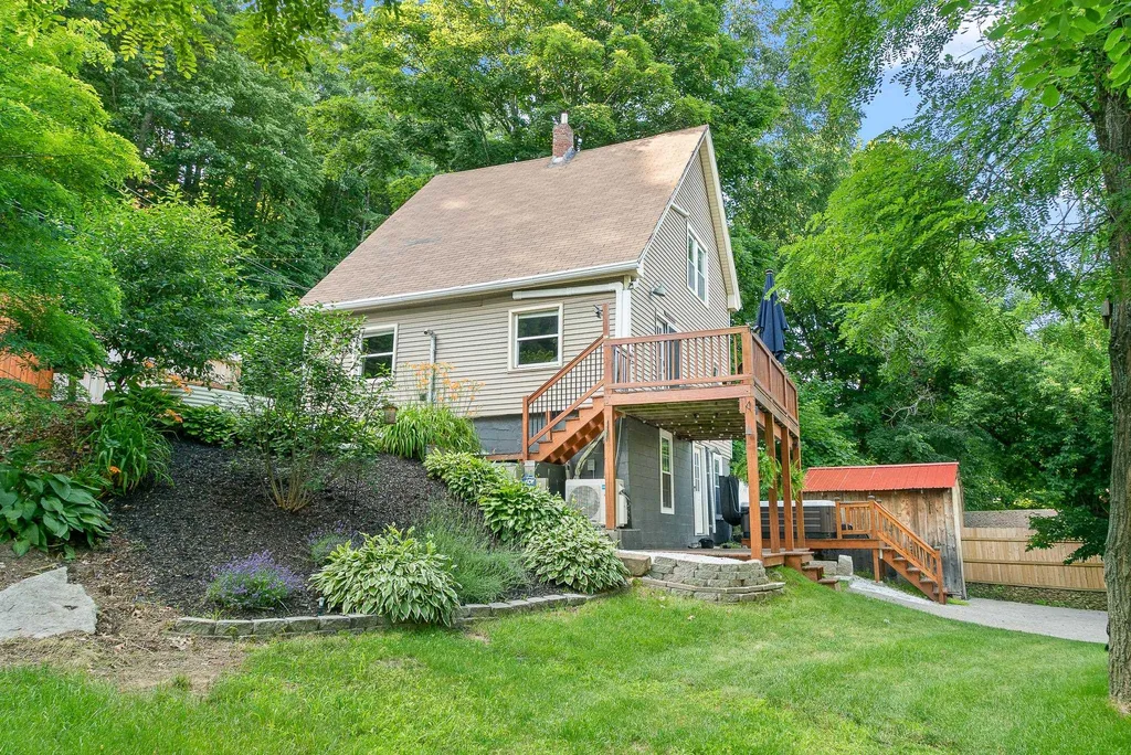 447 West River Road Hooksett NH 03106