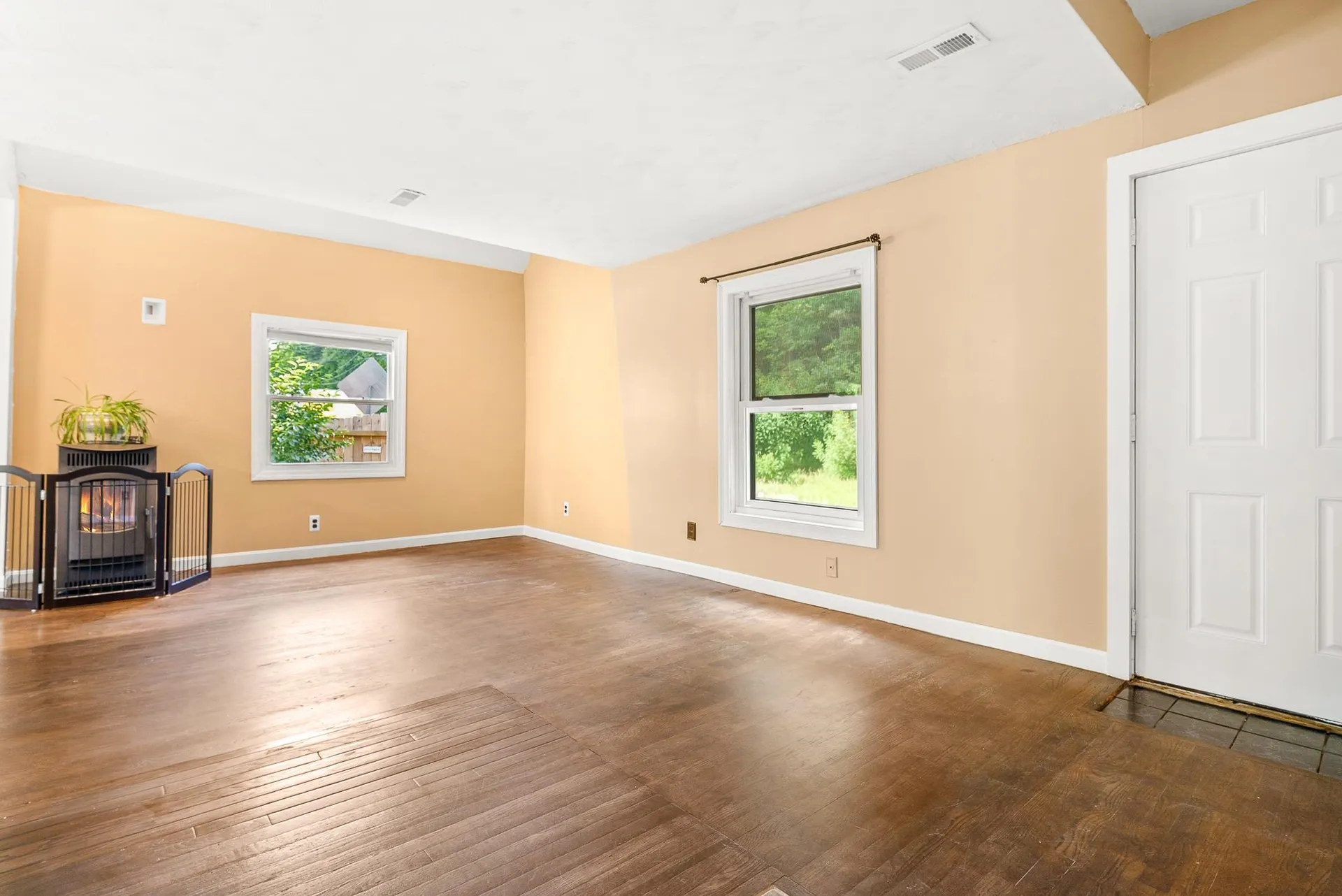 447 West River Road Hooksett NH 03106