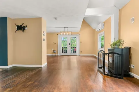 447 West River Road Hooksett NH 03106