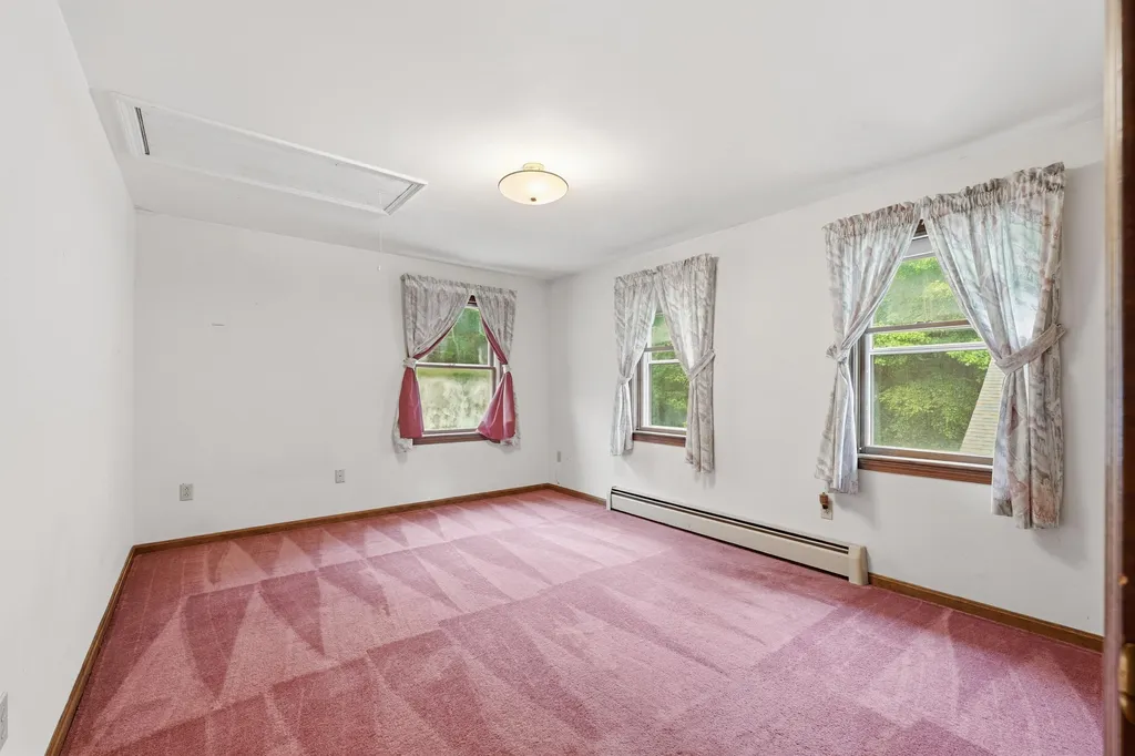 62 Wire Road Merrimack NH 03054