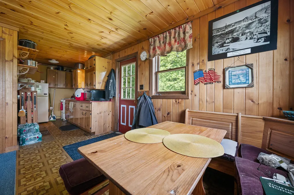 1191 Foster Hill Road Littleton NH 03561