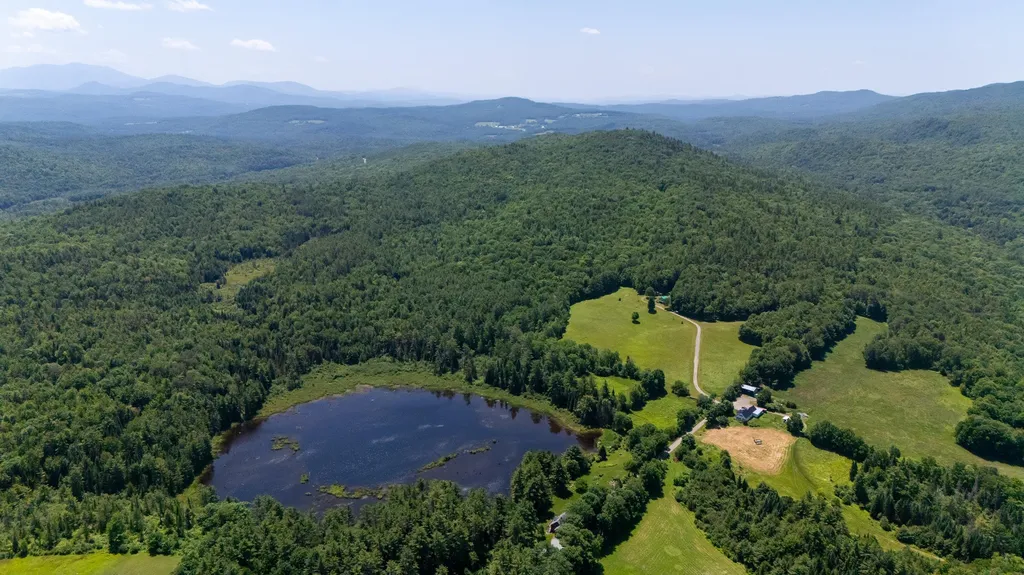 1191 Foster Hill Road Littleton NH 03561