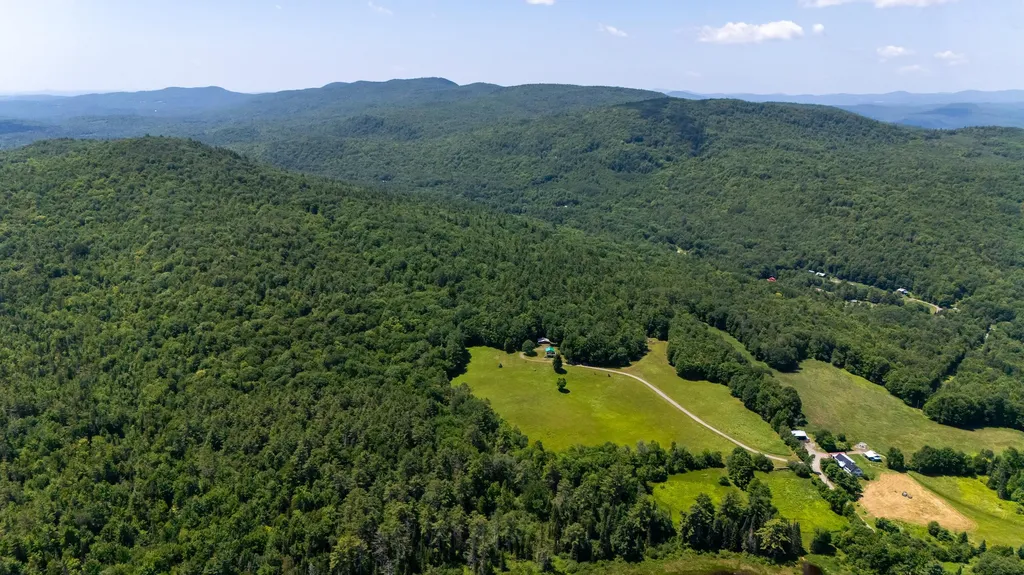 1191 Foster Hill Road Littleton NH 03561