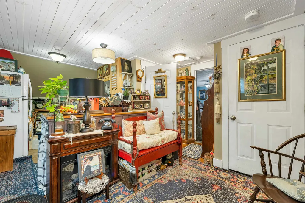 22 Cosmar Drive Wakefield NH 03872
