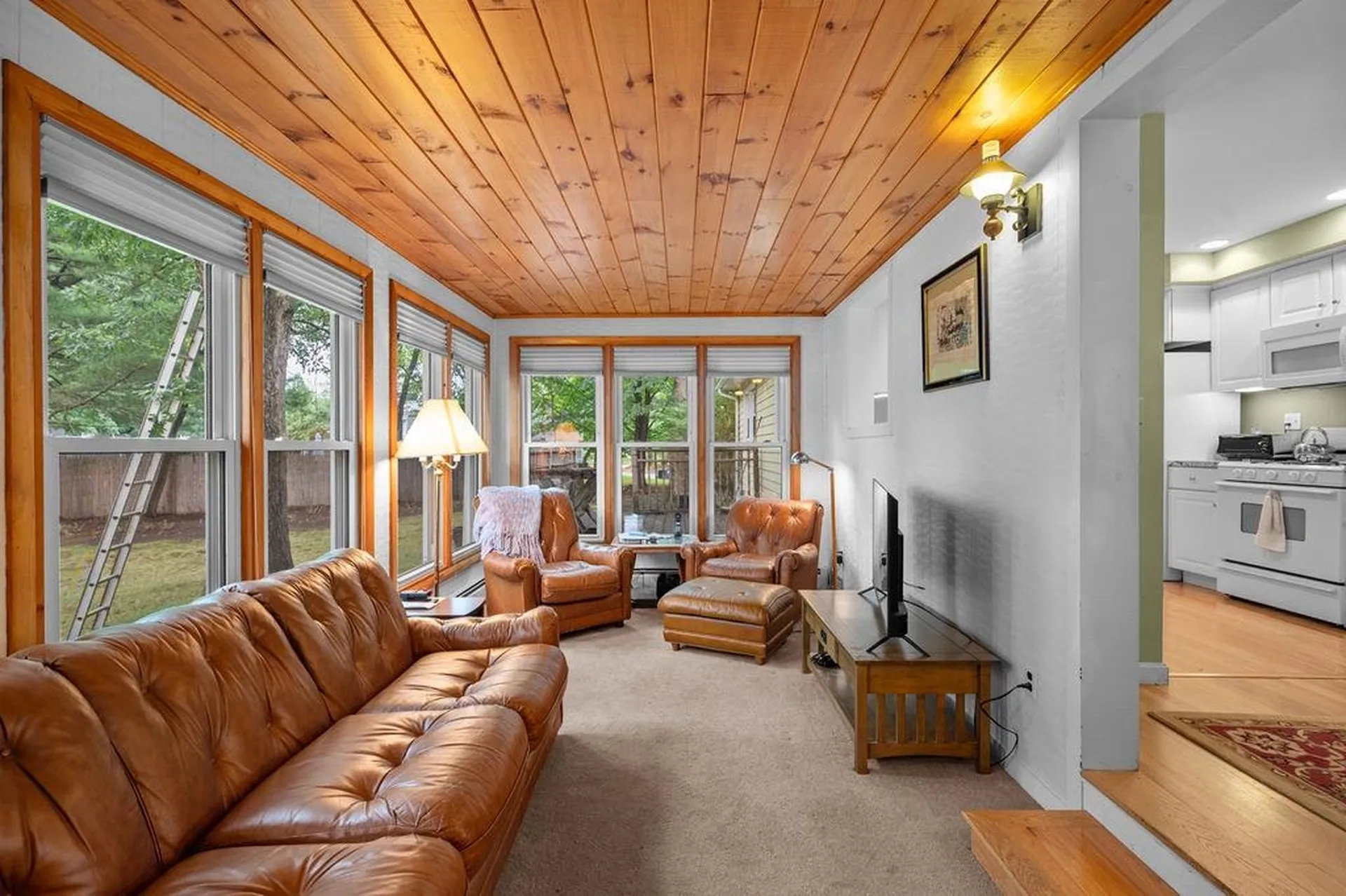 12 Wheaton Drive Nashua NH 03063