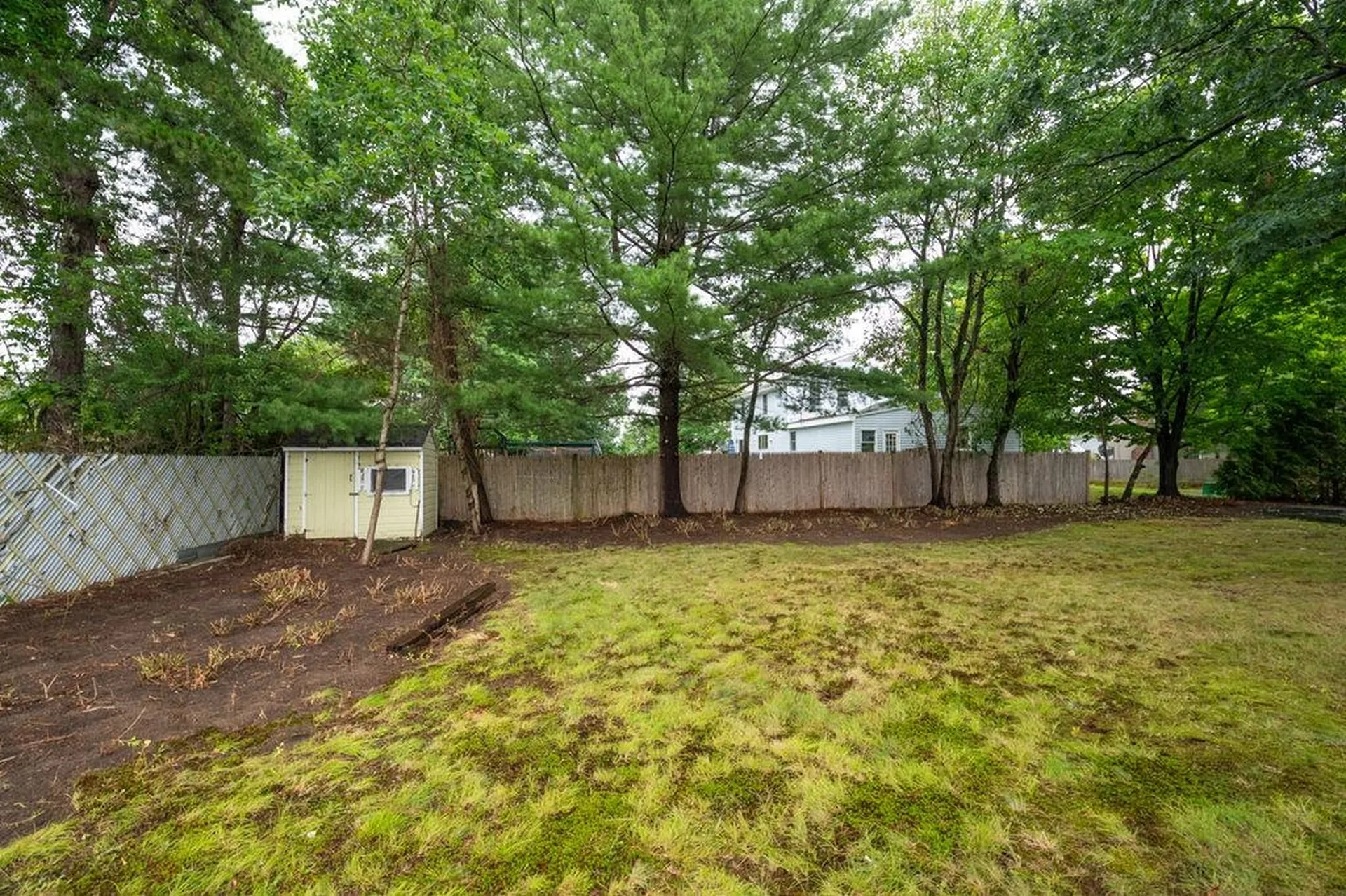 12 Wheaton Drive Nashua NH 03063