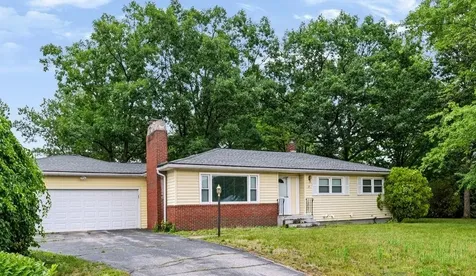 12 Wheaton Drive Nashua NH 03063