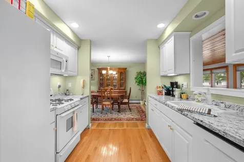 12 Wheaton Drive Nashua NH 03063