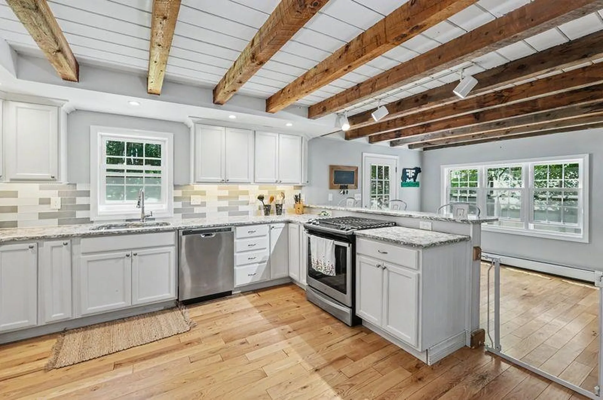 58 Heath Street Newton NH 03858
