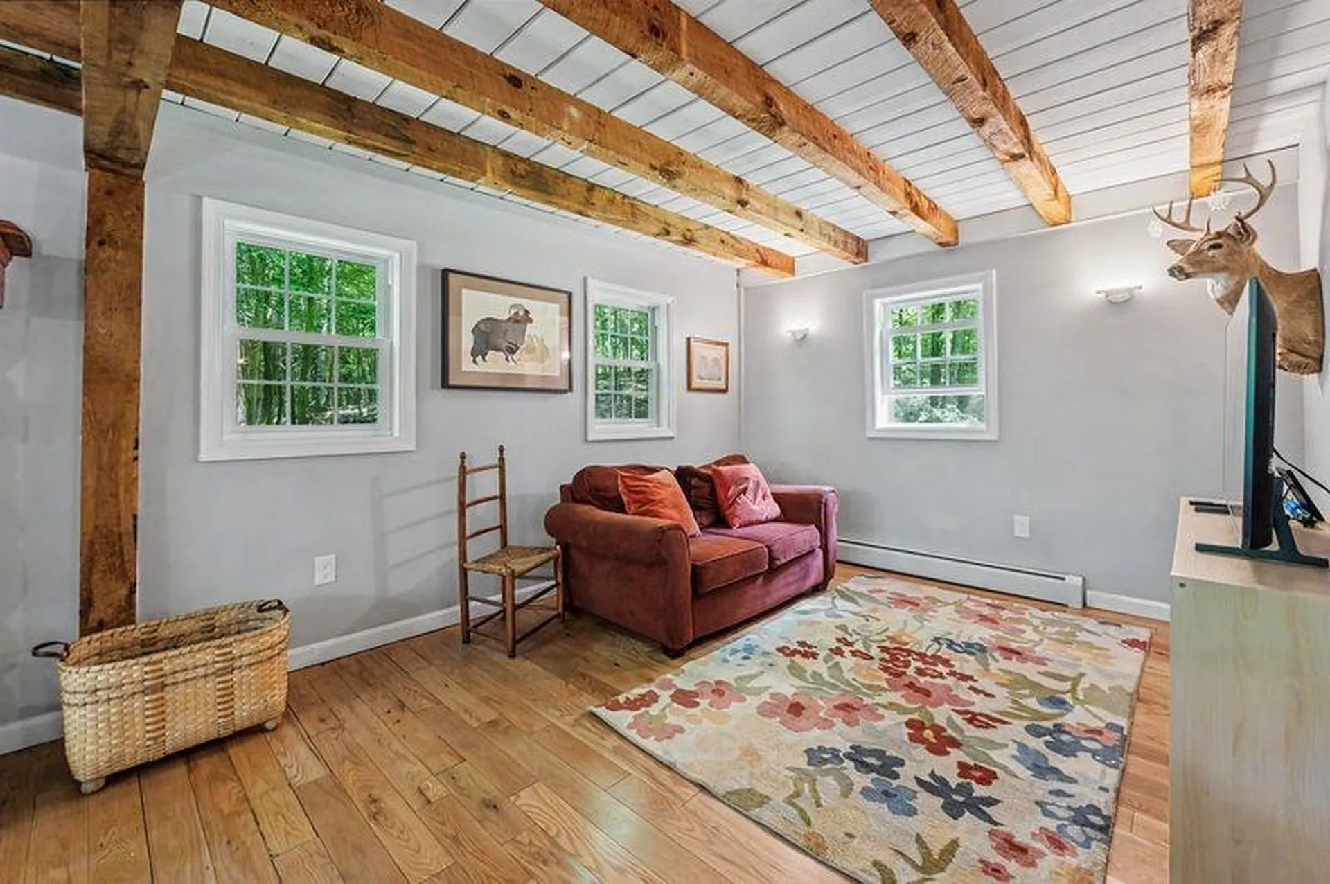 58 Heath Street Newton NH 03858