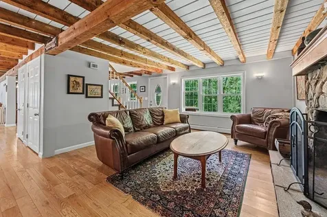 58 Heath Street Newton NH 03858