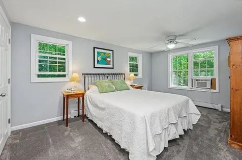 58 Heath Street Newton NH 03858
