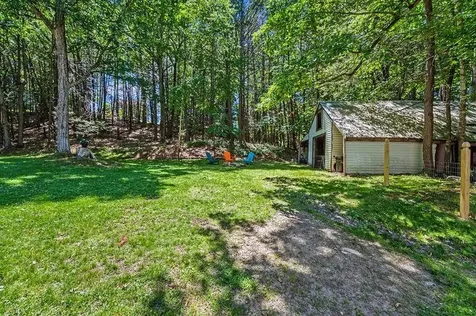 58 Heath Street Newton NH 03858