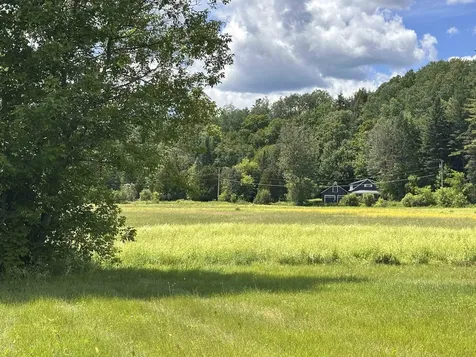 28 Stevens Loop Lyndon VT 05851