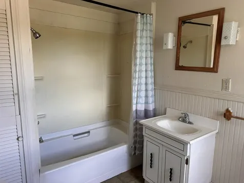 28 Stevens Loop Lyndon VT 05851