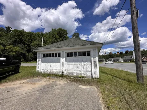 28 Stevens Loop Lyndon VT 05851