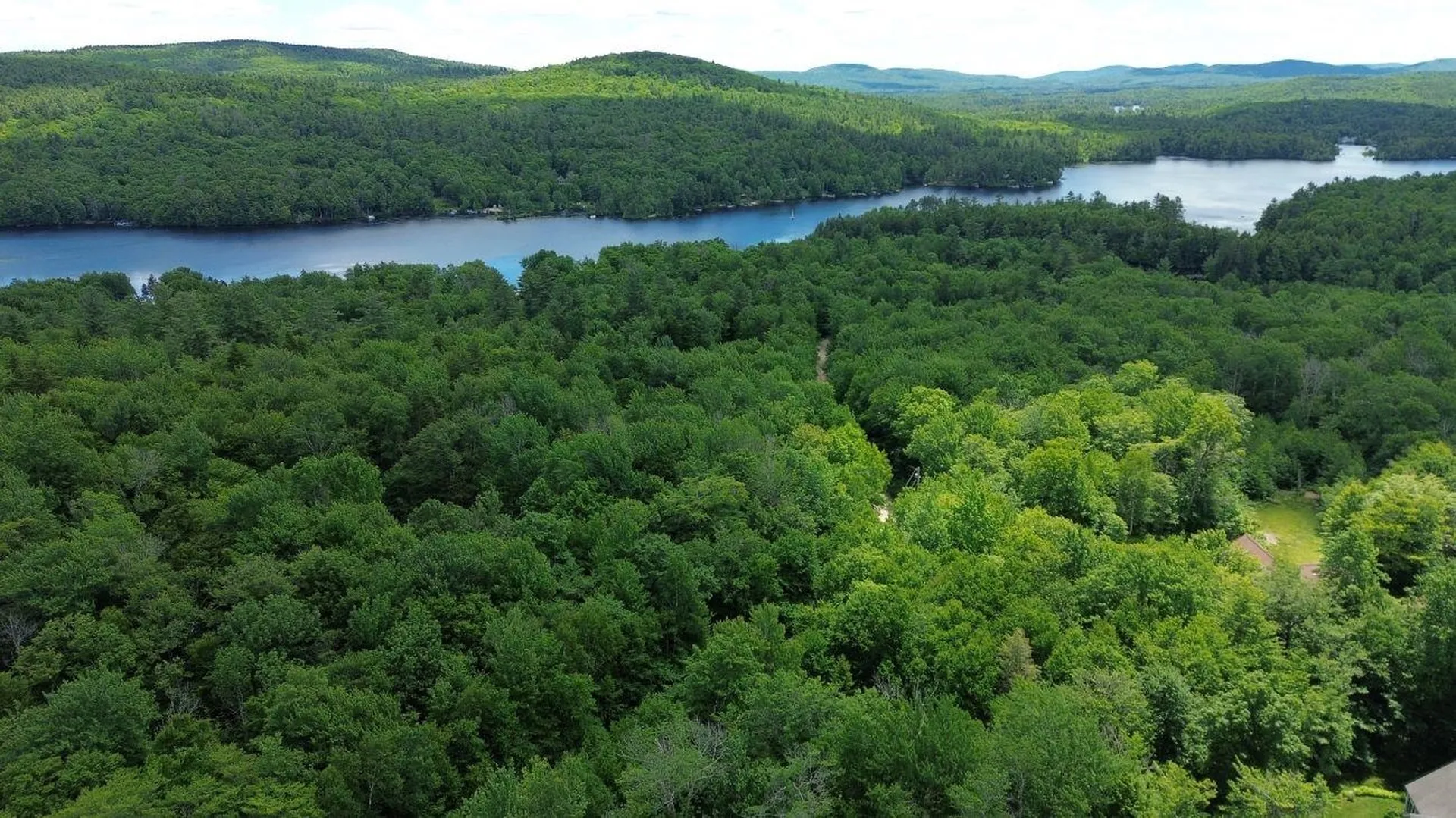 151 Red Coat Lane Stoddard NH 03464