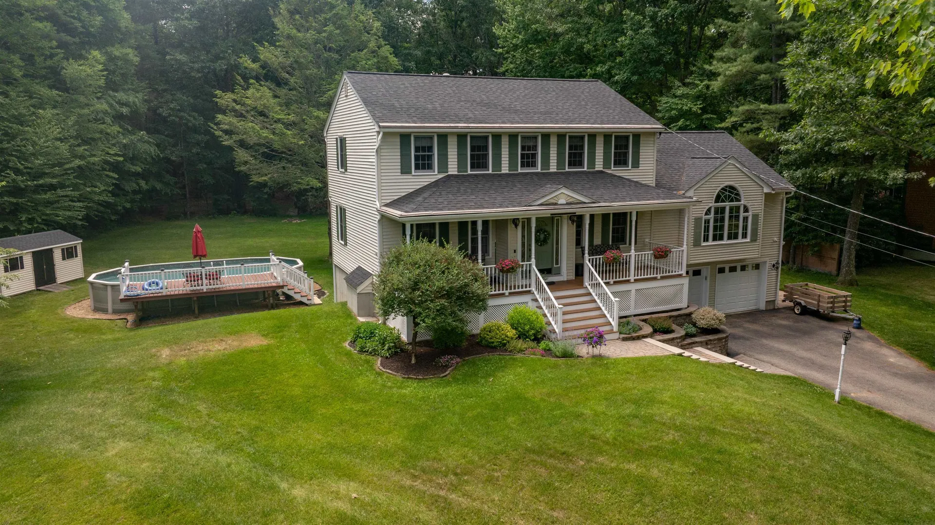 32 Kristin Drive Derry NH 03038