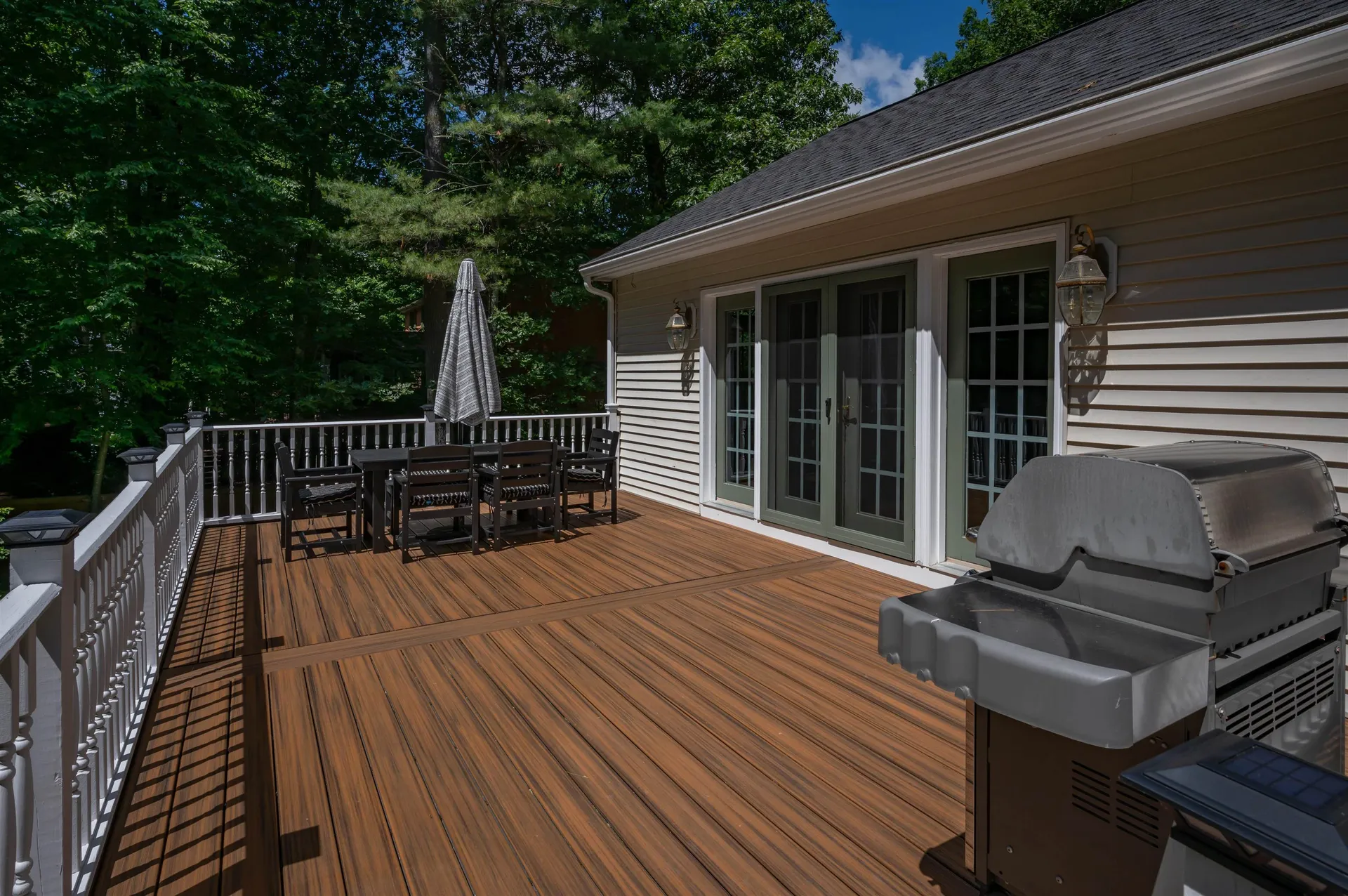 32 Kristin Drive Derry NH 03038