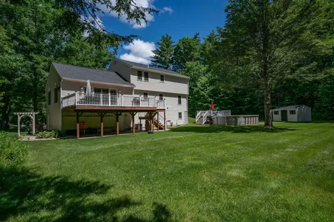 32 Kristin Drive Derry NH 03038