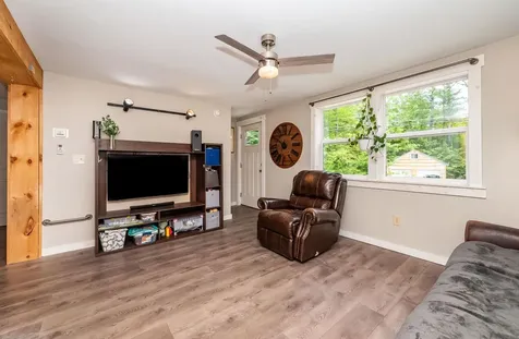 143 Town House Road Effingham NH 03882