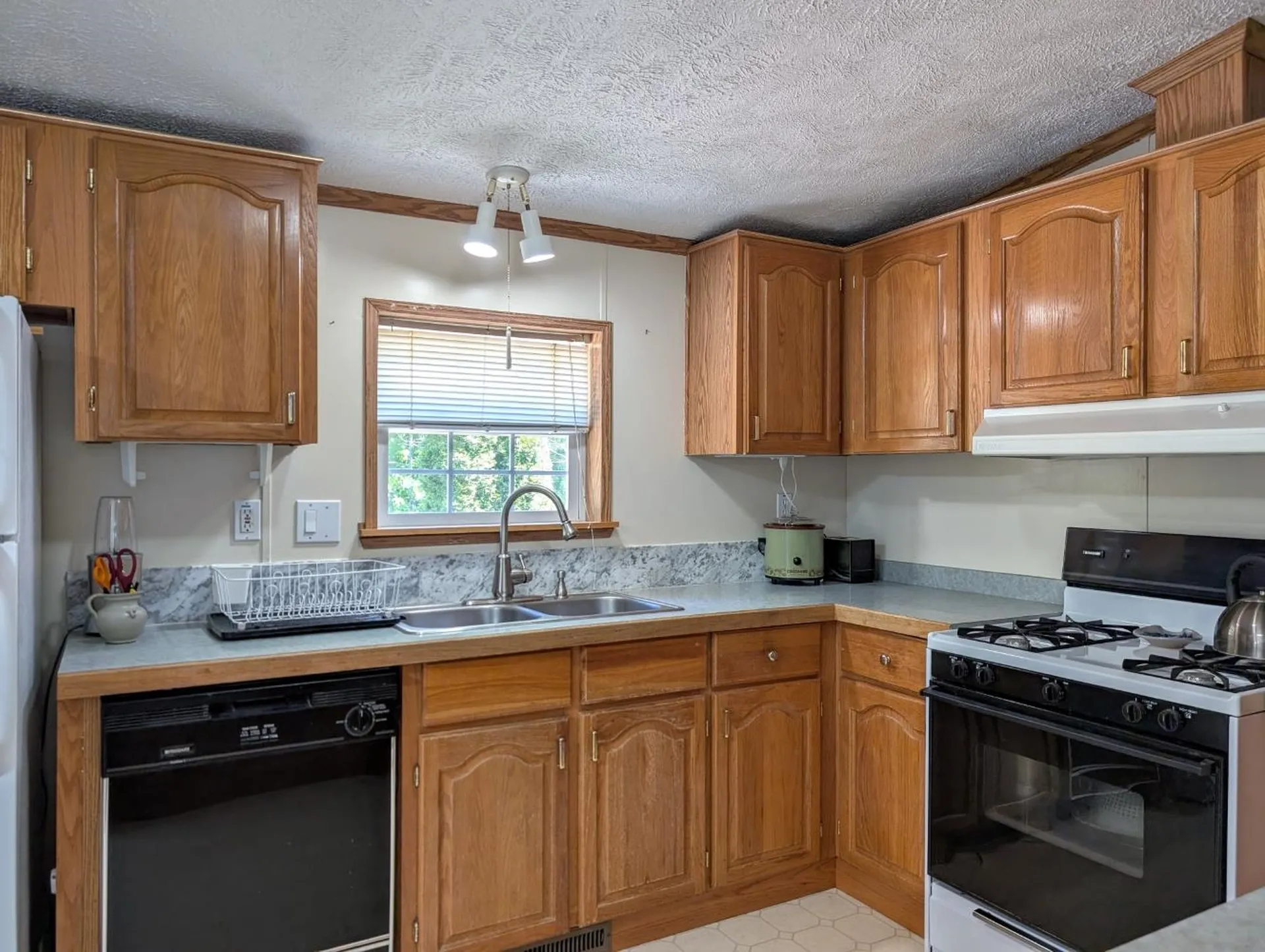 63 Sycamore Boulevard Farmington NH 03835