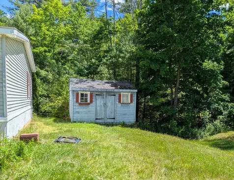 63 Sycamore Boulevard Farmington NH 03835