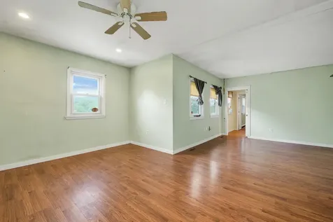 25 Cedar Street Bristol NH 03222