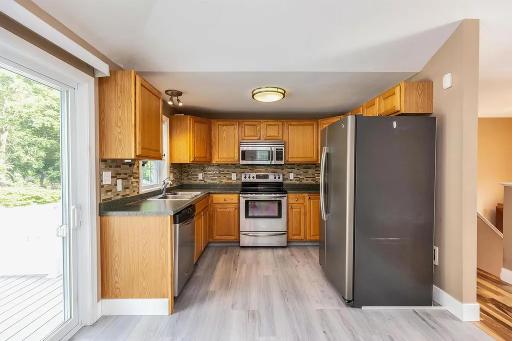 230 Lovering Street Manchester NH 03109