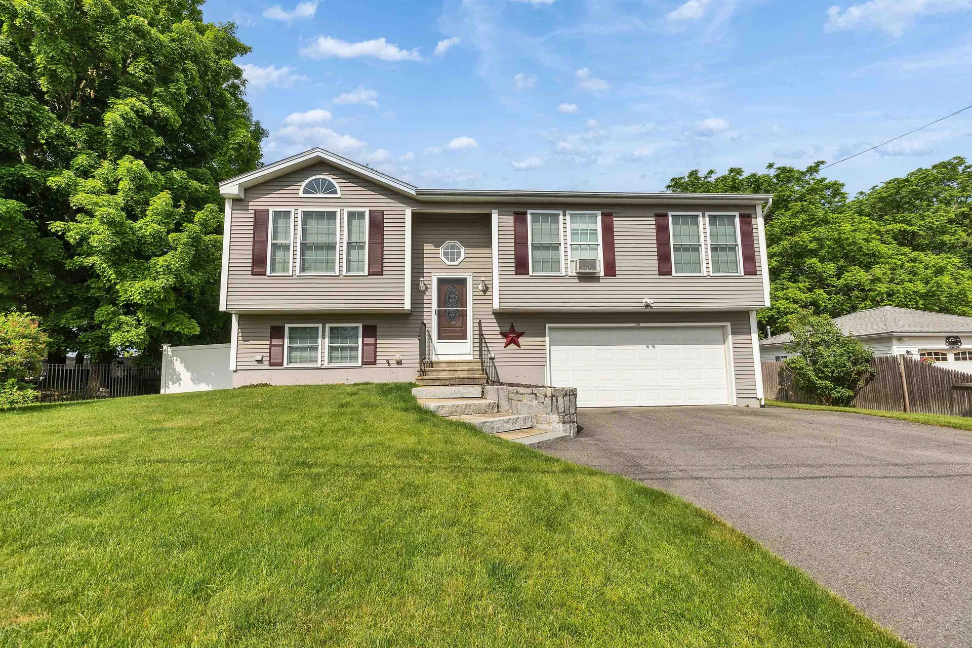 230 Lovering Street Manchester NH 03109