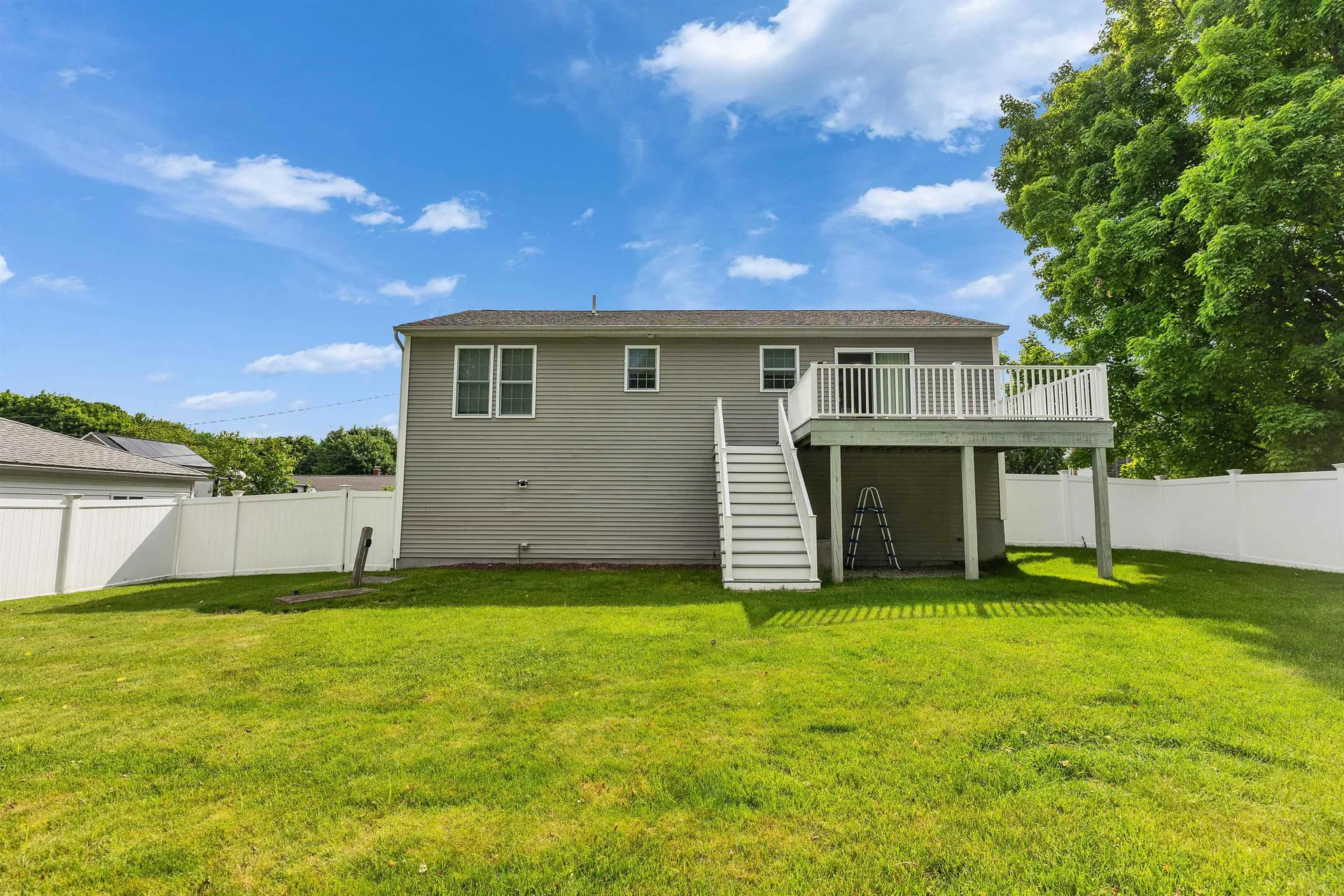 230 Lovering Street Manchester NH 03109
